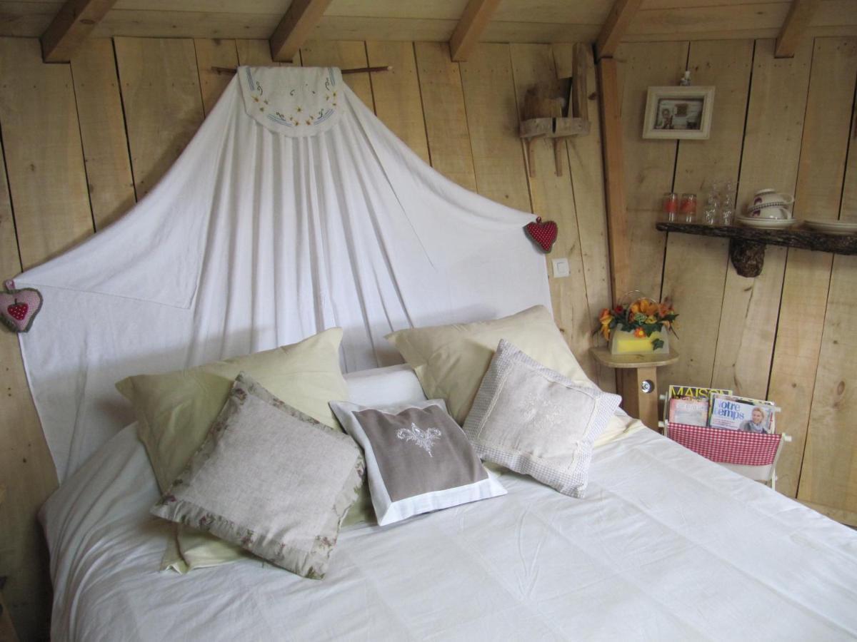 Camping Belle Riviere Chaniers Buitenkant foto
