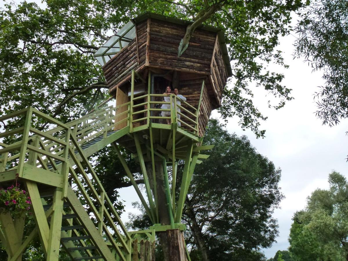 Camping Belle Riviere Chaniers Buitenkant foto