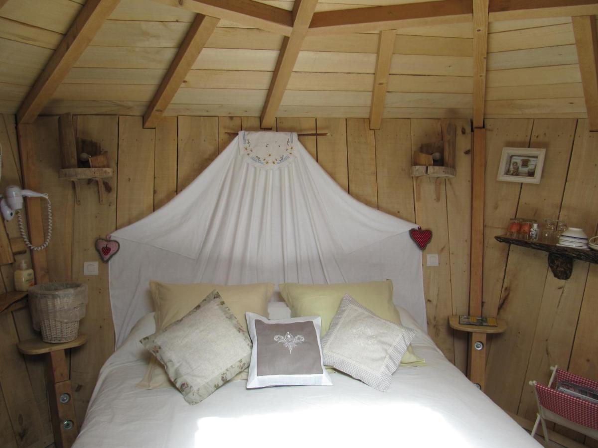 Camping Belle Riviere Chaniers Buitenkant foto