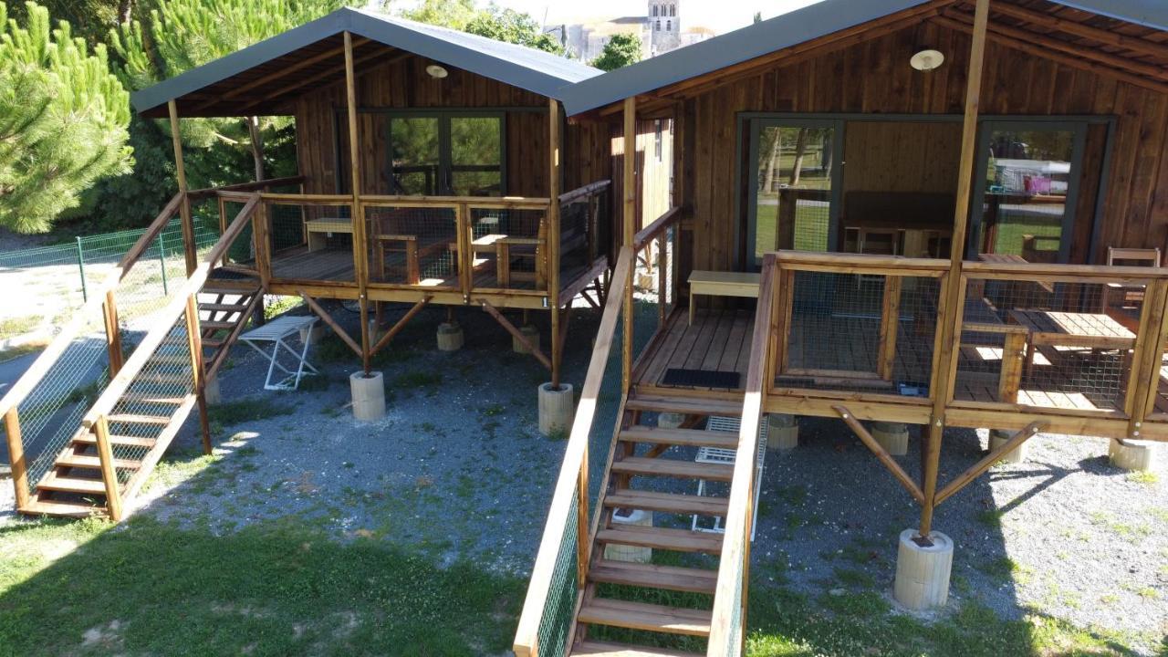 Camping Belle Riviere Chaniers Buitenkant foto