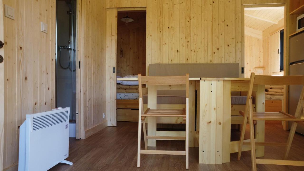 Camping Belle Riviere Chaniers Buitenkant foto